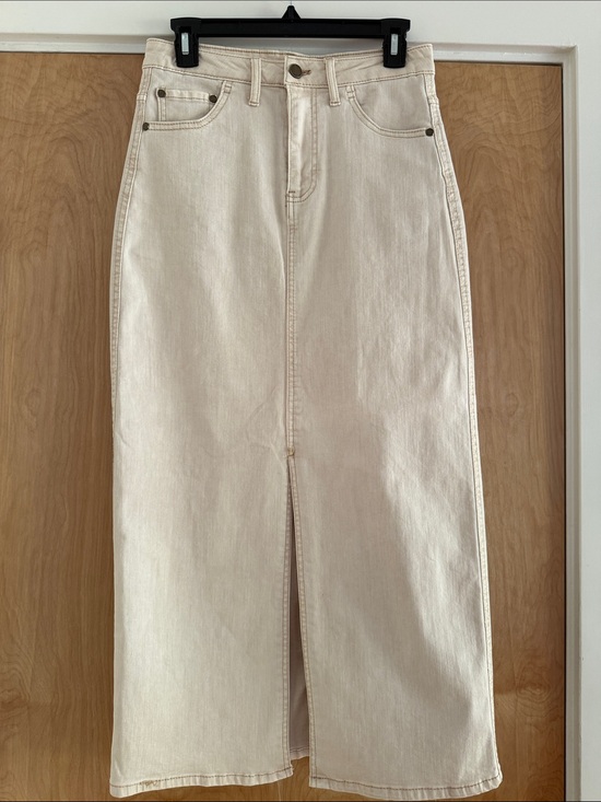 Oat New York Dresses & Skirts - OAT New York Ecru Denim Midi Skirt Front Slit Size 4/27